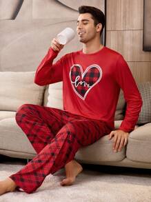 CoupledUp Set de 2 piezas Pijama con estampado de cuadros rojos con forma de corazón para hombre, ropa de estar en casa a juego para pareja, regalo del Día de San Valentín
