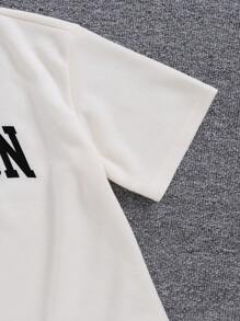 SHEIN Tween Girls Casual Knit Round Neck Short Sleeve Letter Print T-Shirt And Shorts 2 Pieces Set - Beige - View 8
