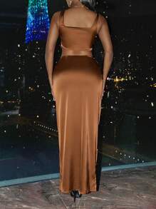 Slaydiva Rust Brown,Summer,Seksi Chic,Night Out Club Women's Sleeveless Top & High Slit Ruched Skirt Set,Shiny Shimmer Casual Set For Vacation,Beach,Dates - Coffee Brown - View 4