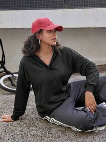 Easithlete 女士纯色落肩长袖口袋连帽运动衫 - 黑色 - 查看 7