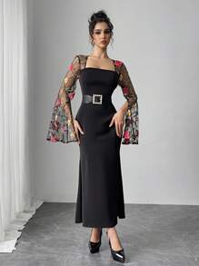 Modelyn Women Elegant Floral Embroidery Mesh Patchwork Flare Sleeve Dress - Black - View 4