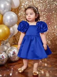 SHEIN Babygirl Ruffled Puff Sleeve Knitted Dress With 3D Floral Decor, Suitable For Party, Baby Shower