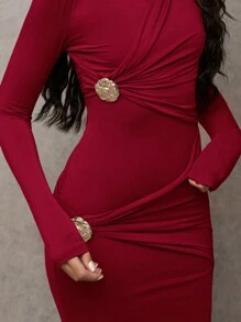 SHEIN BAE Vestido largo elegante y entallado con cuello alto de mujer, de unicolor, con decoración de metal, manga larga con volantes y longitud maxi para fiesta, otoño