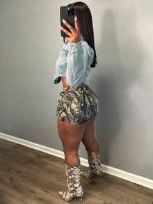 Flap Pocket Curved Hem Denim Jacket - Light Wash - View 2