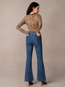 SHEIN Frenchy Women's Fall Leopard Print Contrast Lace V-Neck Long Sleeve Bodysuit,Contrast Trim Bodysuit,Fall Women Dresses,Animal Print Bodysuit ,Leopard Top,Leopard Bodysuit,Halloween Outfits,Halloween Tops