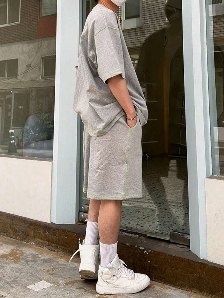Men's Grey Graphic T-Shirt Set With Decorative Lines, Summer