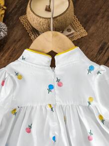 SHEIN Baby Girls' Fresh & Sweet Floral Pattern White Jacquard Sateen Stand Collar A-Line Puff Sleeve Dress With Hidden Zipper, Classic Chinese Style For Spring/Summer