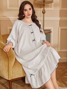Palace Style Color Block Bow Decor Plus Size Long Sleeve Nightgown, Plus Size