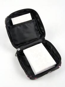 Luiza Werlang 艺术家可爱蝴蝶结防水大容量便携式化妆包、护垫卫生巾收纳袋