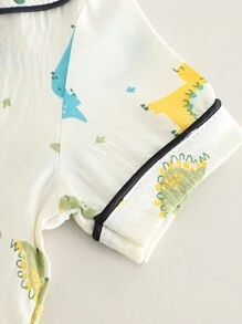 SHEIN Bộ 2 áo thun tay ngắn in hình khủng long và quần short mặc ở nhà cho bé trai mới biết đi, thoải mái - Màu be - Xem 3