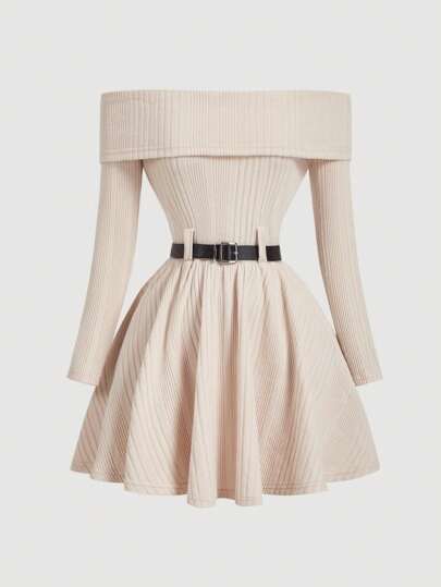 SHEIN MOD Vestido de manga larga con hombros descubiertos, cintura ceñida y falda acampanada