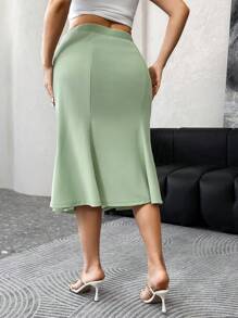 SHEIN Privé Plus Size Women Mermaid Hem Pearl Button Elegant Romantic Midi Skirt, Suitable For Romantic Dates