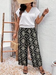 SHEIN LUNE 2pcs Plus Size Women Chiffon Patchwork White Short Sleeve Top & Shorts Set, Elegant Holiday & Resort, Spring/Summer