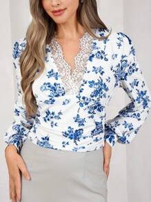 SHEIN Clasi Women's V-Neck Puff Sleeve Contrast Lace Flower Printing Slim Fitted Elegant Spring/Fall T-Shirt, Suitable For Daily - Multicolor - View 2