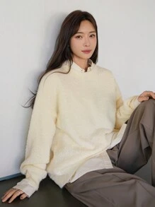 DAZY 1pc Women Loose Casual Solid Color Round Neck Long Sleeve Sweater, Autumn/Winter