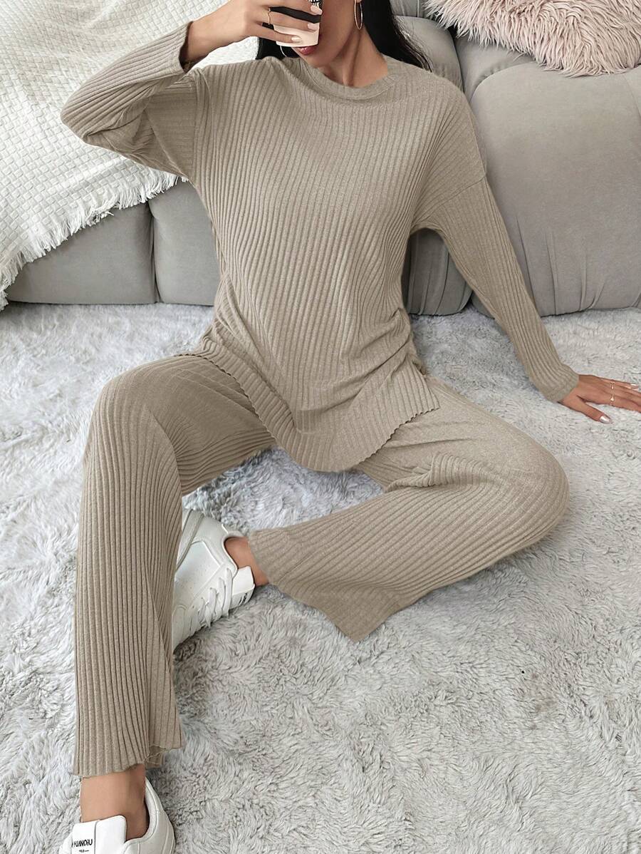 Cloudara 2pcs/set Solid Color Ribbed Stripe Top And Long Pants Set - Khaki - View 1