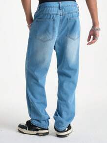 Chillumni Jeans de hombre de denim lavado claro con estampado de graffiti y panel de contraste, pierna recta suelta, StreetEZ - Lavado ligero - Ver 6
