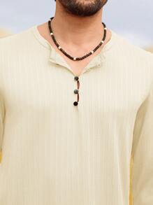 Manfinity Homme 男士纯色正面纽扣长袖休闲 T 恤，简约设计，适合日常穿着 - 米色 - 查看 4