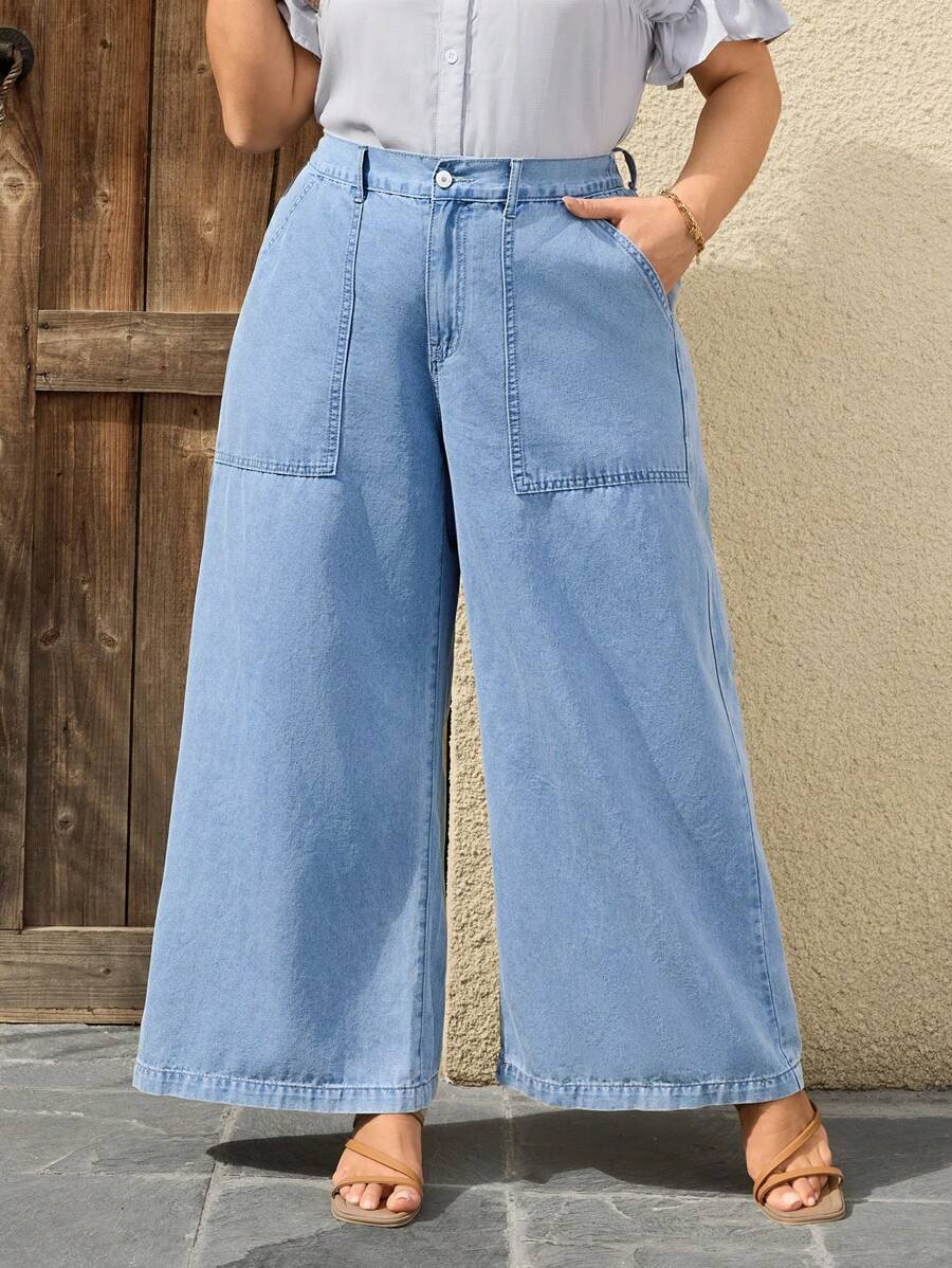 SHEIN LUNE 大码休闲牛仔裤，简约时尚，适合日常穿着 - 淺色水洗藍 - 查看 1