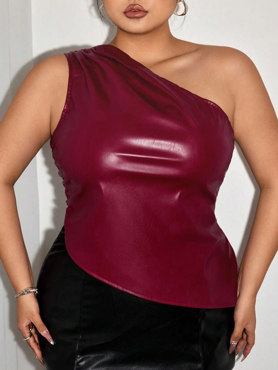 SHEIN X LOS FAVORITOS DE LA FATSHIONISTA SHEIN ICON Plus Size Leather Look Asymmetrical Shoulder Tight Sexy Crop Top - Burgundy - View 1