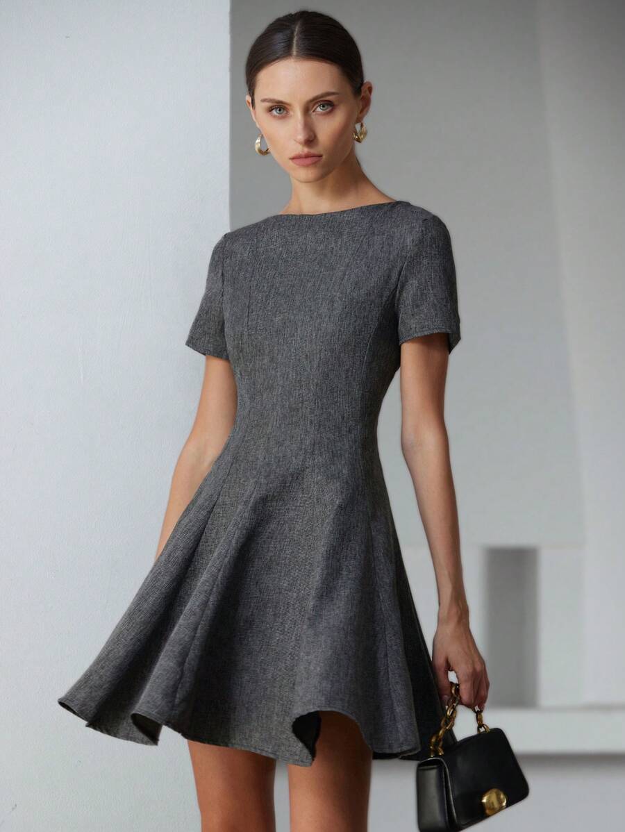 Aveloria Modichic Deep Gray Versatile Off Shoulder Minimalist Design Collegiate Style Shift Dress - Dark Grey - View 1