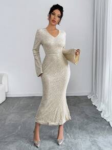 Calvaya Vestido ceñido de manga larga con escote en V y lentejuelas sexy
