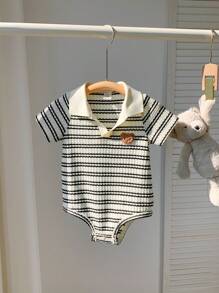 SHEIN 新生男宝宝可爱针织条纹短袖连体衣套装，夏季