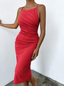 EURMUSE Solid Zipper Back Ruched Cami Dress - Red - View 5