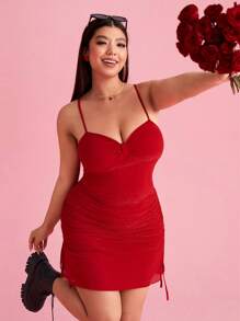 SHEIN EZwear 弹力网眼红色加大码吊带连衣裙，可调节侧抽绳以定制长度，非常适合情人节 - 紅色 - 查看 4
