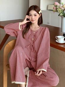 DAZY Rüschen-Saum karierter Schleifenpyjama-Set, Herbstkleidung