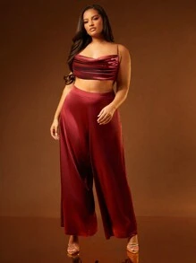 Hauture Camiseta de tirantes finos de talla grande con cuello en V y longitud corta de unicolor para mujer