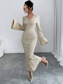 Calvaya Vestido ceñido de manga larga con escote en V y lentejuelas sexy