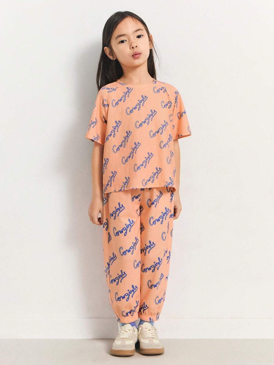 SHEIN Young Girls "Young Girls" Letter Print Loose Fit Dropped Shoulder Round Neck T-Shirt And Elastic Waist Ankle Length Pants Sets, Casual Daily Wear, Spring