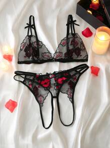 Lip Design Sexy Lingerie Set With Open Crotch, Seductive For Valentine's Day - Red - View 5