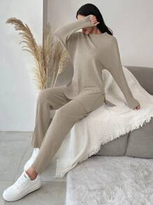Cloudara 2pcs/set Solid Color Ribbed Stripe Top And Long Pants Set - Khaki - View 4