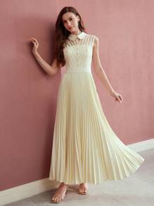 MOTF PREMIUM CONTRAST LACE PLEATED DRESS