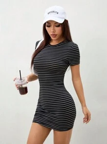 SHEIN PETITE Black And White Striped Knitted Women's Tight Short-Sleeved Mini Dress