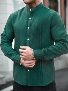 Manfinity Homme 男士休闲商务通勤纯色长袖纽扣衬衫，男士纯色纹理休闲皱褶双贴袋通勤轻熟长袖纽扣衬衫，适合秋季 - 墨綠色 - 查看 3