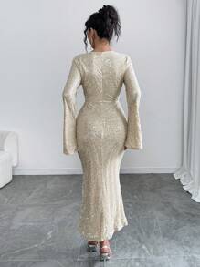 Calvaya Vestido ceñido de manga larga con escote en V y lentejuelas sexy