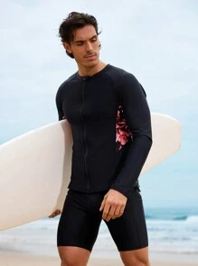 Manfinity Swimmode 2 pezzi Set di maglietta a maniche lunghe e pantaloncini da bagno con stampa di piante tropicali per uomo