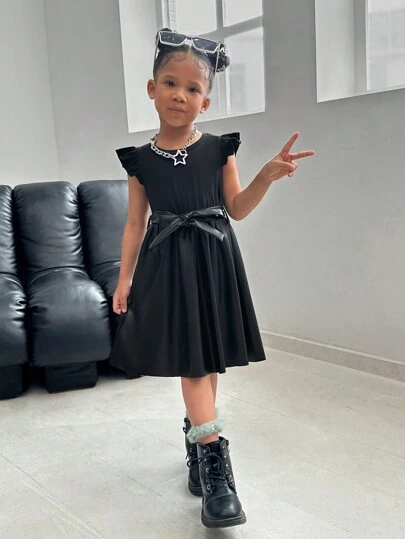 Young Girl Solid Color Round Neck Cap Sleeve Cute Dress