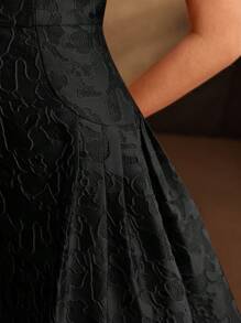 MOTF PREMIUM JACQUARD ZIPPER BACK TUBE DRESS - Black - View 2