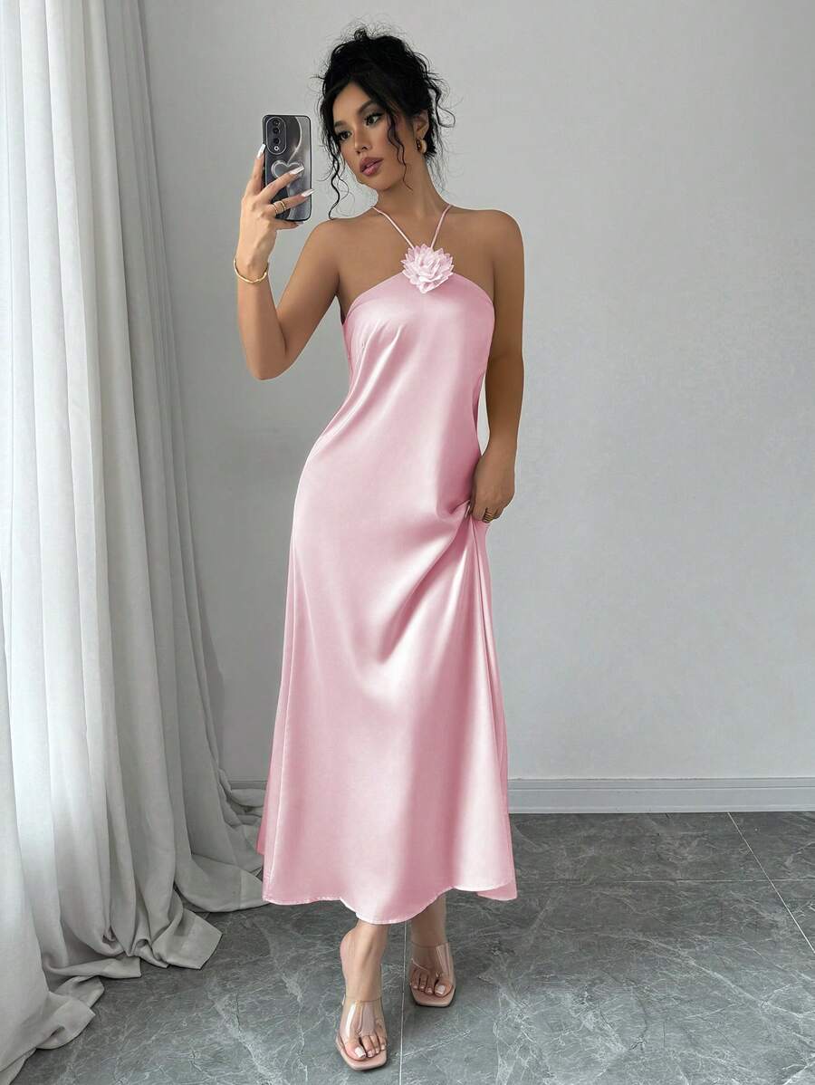 Elenzga 优雅吊带 3D 花卉腰部收腰长款缎面连衣裙 - 粉色 - 查看 1