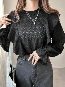 FRIFUL 女士黑色宽松蕾丝镂空荷叶边下摆半透明衬衫，适合情人节、秋季服装长袖女上衣 - 黑色 - 查看 3