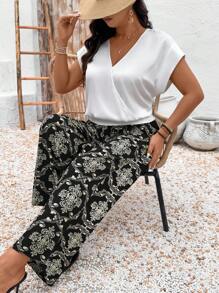 SHEIN LUNE 2pcs Plus Size Women Chiffon Patchwork White Short Sleeve Top & Shorts Set, Elegant Holiday & Resort, Spring/Summer