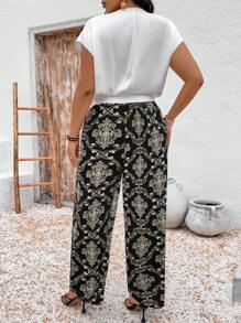 SHEIN LUNE 2pcs Plus Size Women Chiffon Patchwork White Short Sleeve Top & Shorts Set, Elegant Holiday & Resort, Spring/Summer