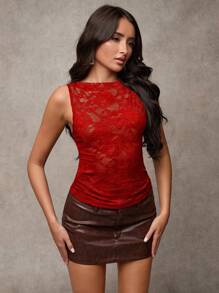 SHEIN BAE 女式复古勃艮第蕾丝紧身性感透视休闲百搭时尚蕾丝背心，性感红色蕾丝上衣，秋冬内搭背心，性感俱乐部派对，适合圣诞节、新年、感恩节、外出、音乐节