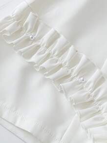 SHEIN Unity Celana Pendek Kasual Lipit Warna Polos Ukuran Besar dengan Dekorasi Mutiara Imitasi, Untuk Pemakaian Sehari-hari - Putih - View 3