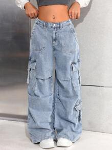 SHEIN Jeans casuales holgados de mezclilla con bolsillos, pliegues y diseño de pierna ancha para adolescentes, con botones, bolsillos y cremallera, cintura baja y pierna ancha, color azul claro holgado para niñas, para primavera/verano, uso casual diario, atuendos de verano bohemio, rave y festival