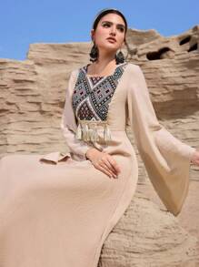 Al Najma Váy dài tay rộng rãi phong cách Ả Rập chắp vá hình học dành cho nữ, Kaftan & Jalabiya - Màu Khaki - Xem 2
